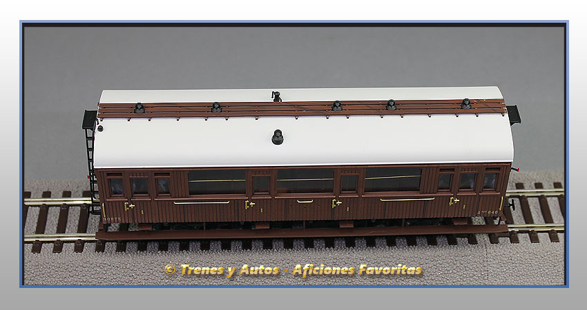 Coche pasajeros Serie 1678/1835 Afhv-646 - Norte
