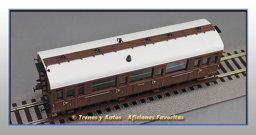 Coche pasajeros Serie 1678/1835 Afhv-646 - Norte