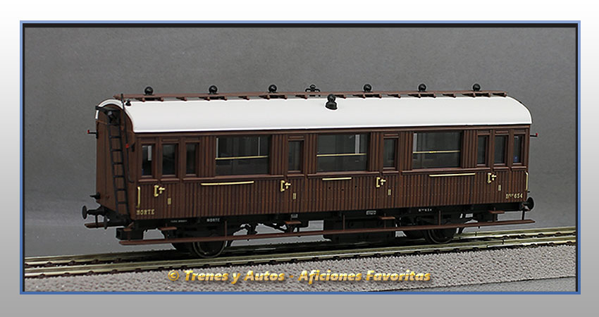 Coche pasajeros Serie 1678/1835 Bfhv-654 - Norte