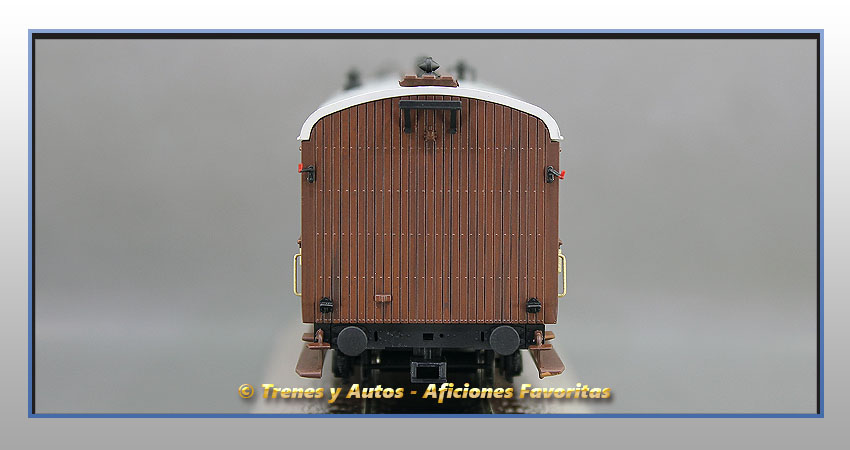 Coche pasajeros Serie 1678/1835 Bfhv-654 - Norte