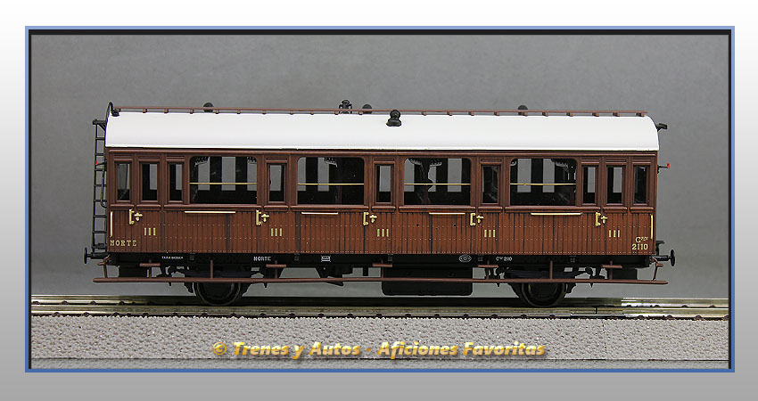 Coche pasajeros Serie 1678/1835 Cfhv-2110 - Norte