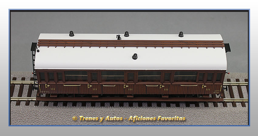 Coche pasajeros Serie 1678/1835 Cfhv-2110 - Norte
