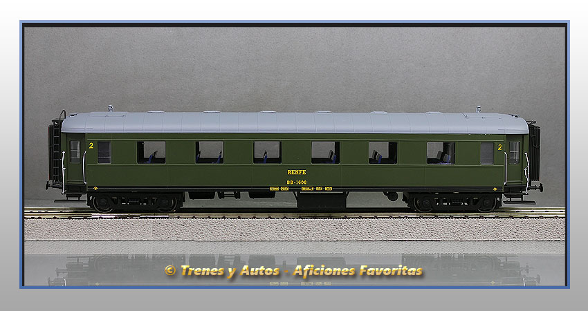Coche pasajeros Serie 1600 BB-1608 - Renfe