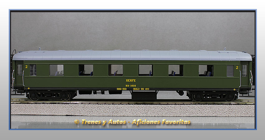Coche pasajeros Serie 1600 BB-1608 - Renfe