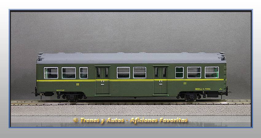 Coche pasajeros Serie 7000 "Yenkas" C-7006 - Renfe