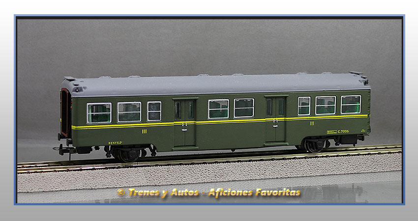 Coche pasajeros Serie 7000 "Yenkas" C-7006 - Renfe