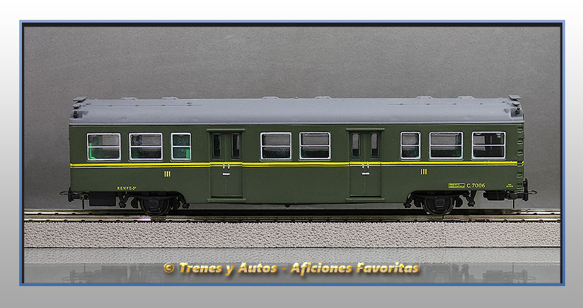 Coche pasajeros Serie 7000 "Yenkas" C-7006 - Renfe
