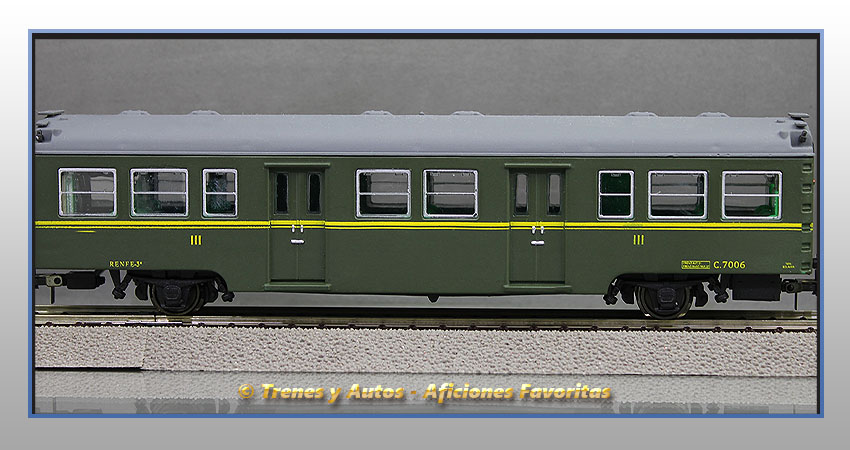 Coche pasajeros Serie 7000 "Yenkas" C-7006 - Renfe