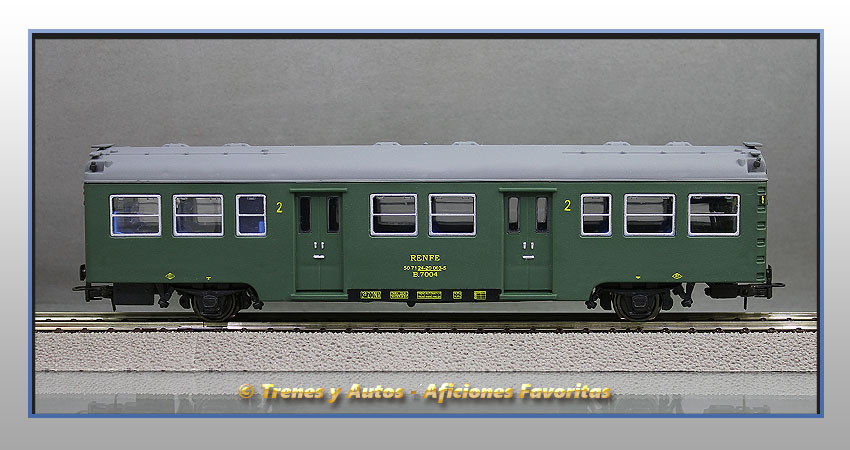 Coche pasajeros Serie 7000 B-7004 "Yenkas" - Renfe