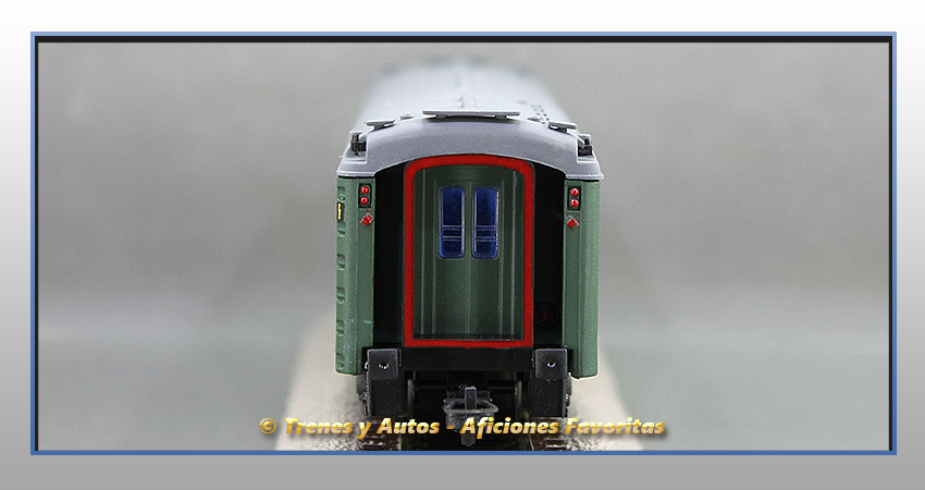 Coche pasajeros Serie 7000 B-7004 "Yenkas" - Renfe