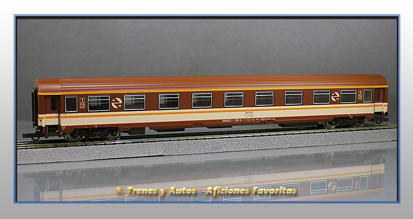 Coche pasajeros Serie 10000 "Estrella" AA-10036 - Renfe