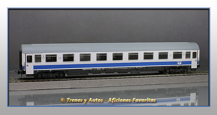 Coche pasajeros Serie 10000 A10x-10023 "Danone" - Renfe