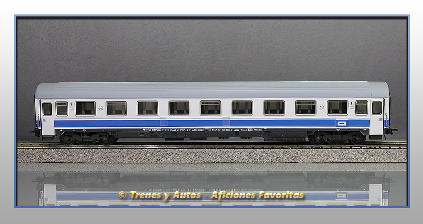 Coche pasajeros Serie 10000 A10x-10023 "Danone" - Renfe