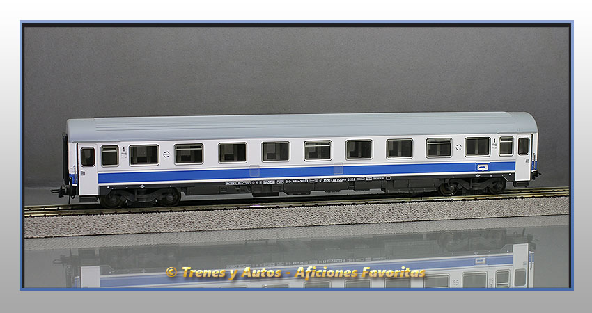 Coche pasajeros Serie 10000 A10x-10023 "Danone" - Renfe