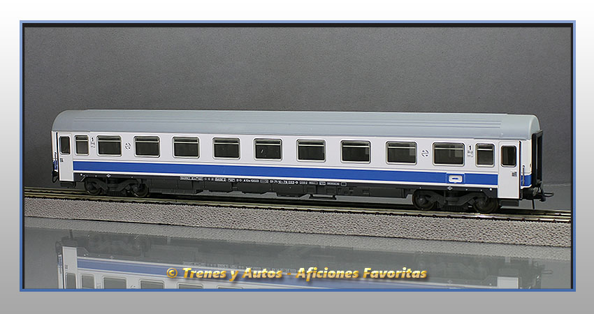 Coche pasajeros Serie 10000 A10x-10023 "Danone" - Renfe