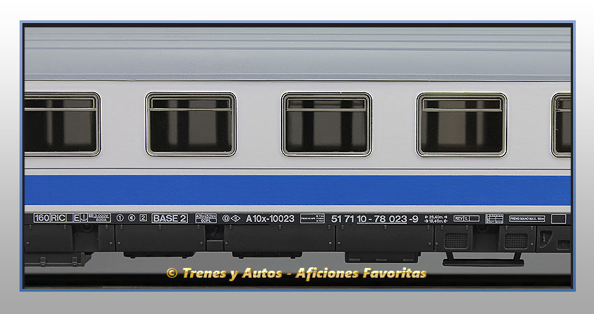 Coche pasajeros Serie 10000 A10x-10023 "Danone" - Renfe