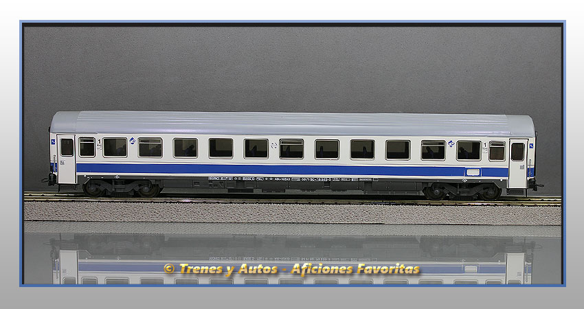 Coche pasajeros Serie 10000 A8lv-10503 "Danone" - Renfe