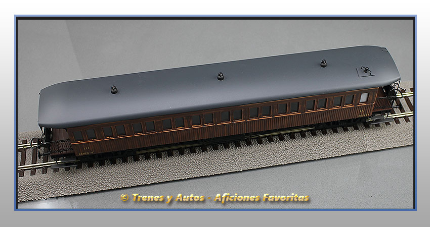 Coche pasajeros Serie CCfhv CC-2887 - Renfe