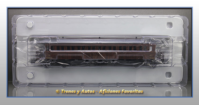 Coche pasajeros Serie CCfhv CC-2885 - Renfe