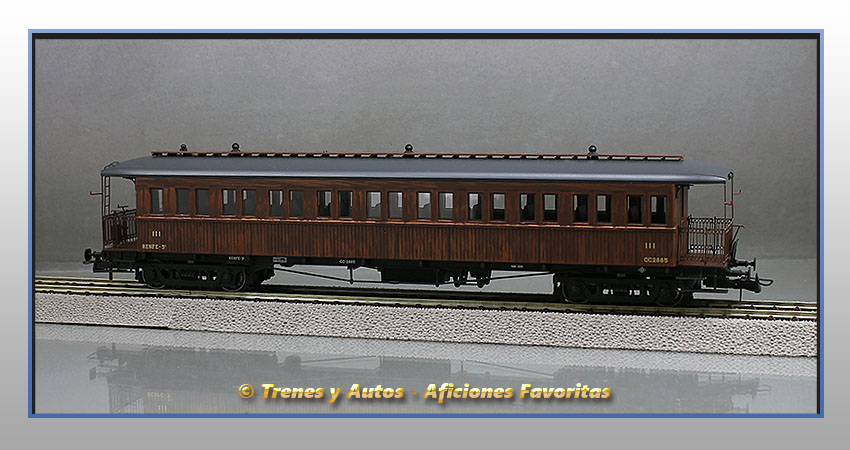 Coche pasajeros Serie CCfhv CC-2885 - Renfe