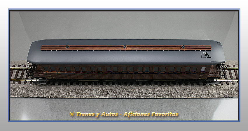Coche pasajeros Serie CCfhv CC-2885 - Renfe