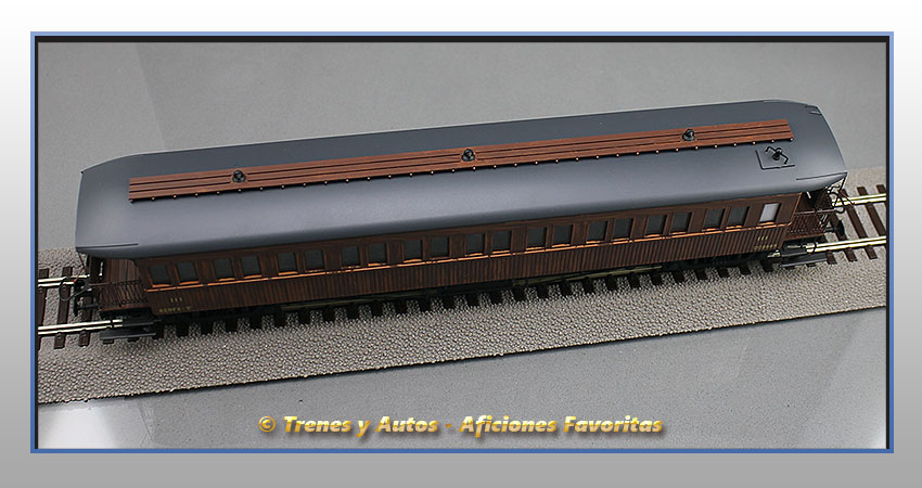 Coche pasajeros Serie CCfhv CC-2885 - Renfe