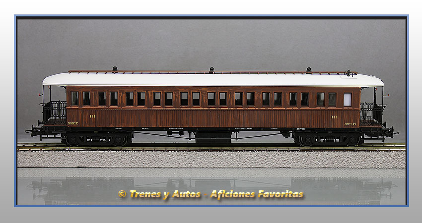 Coche pasajeros Serie CCfhv CC-197 - Norte