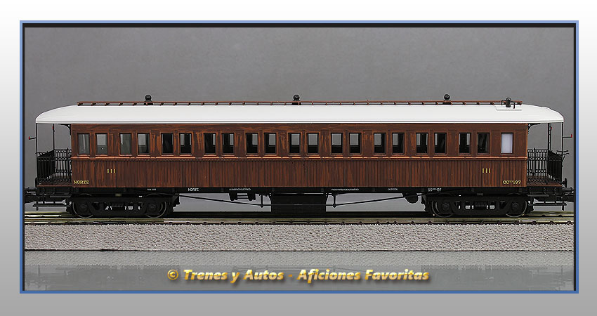 Coche pasajeros Serie CCfhv CC-197 - Norte