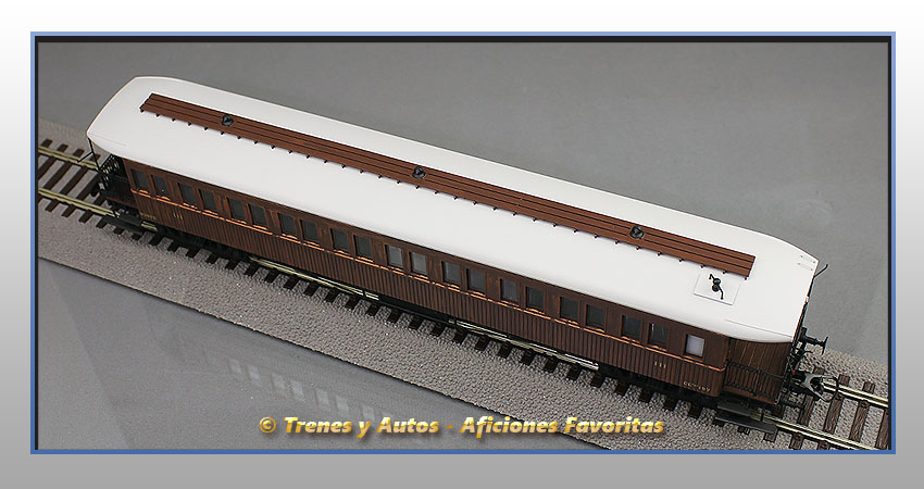 Coche pasajeros Serie CCfhv CC-197 - Norte