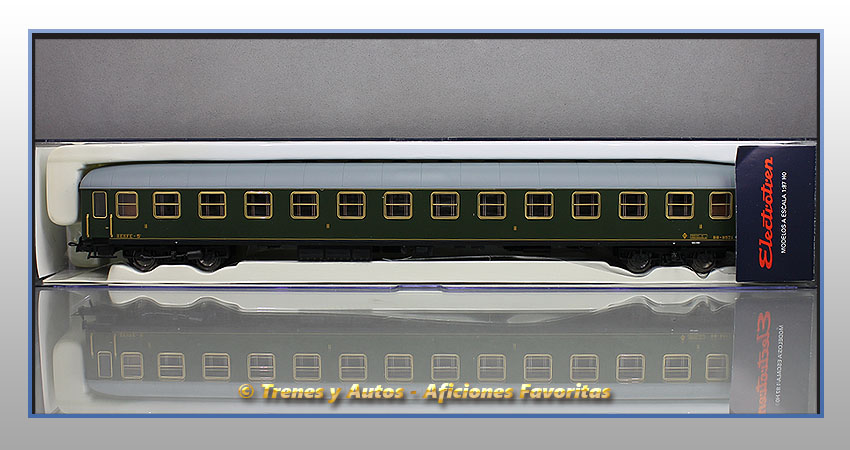 Coche pasajeros Serie 8000 BB-8571 - Renfe