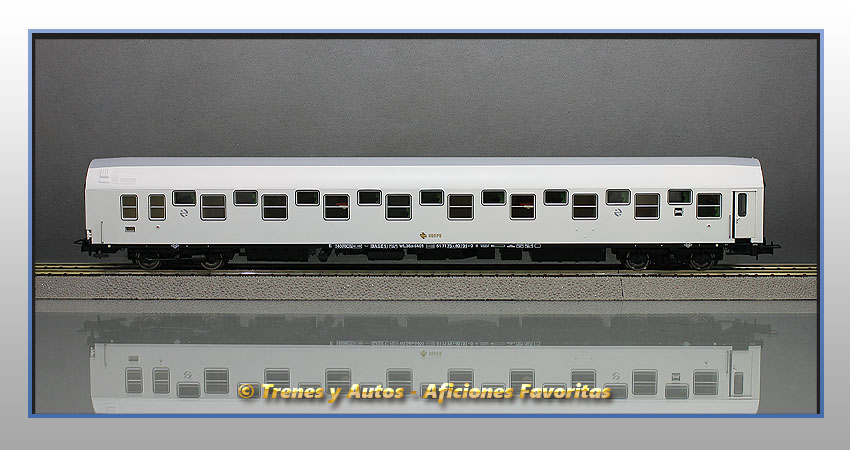 Coche pasajeros Serie 8000 Camas T2 - Renfe