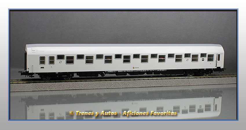 Coche pasajeros Serie 8000 Camas T2 - Renfe