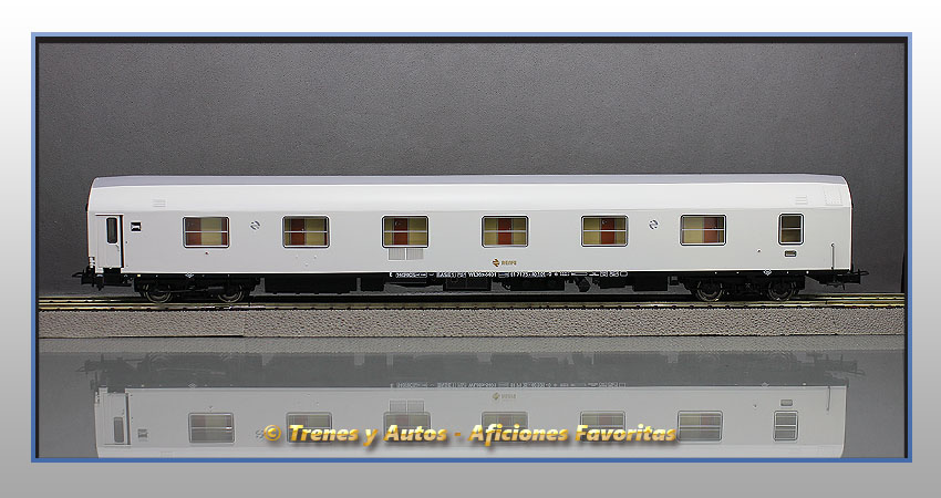 Coche pasajeros Serie 8000 Camas T2 - Renfe