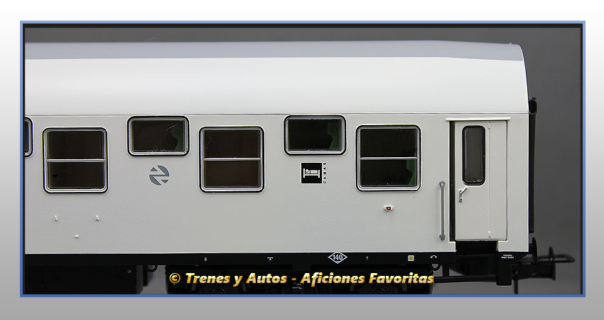 Coche pasajeros Serie 8000 Camas T2 - Renfe