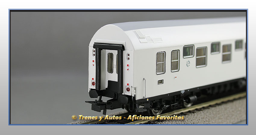 Coche pasajeros Serie 8000 Camas T2 - Renfe