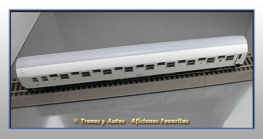 Coche pasajeros Serie 8000 Camas T2 - Renfe