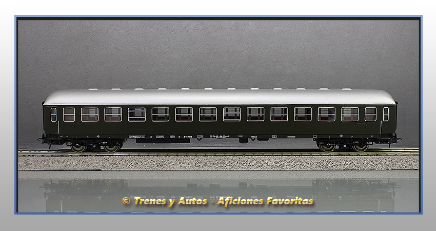 Coche pasajeros Serie 8000 "Uso Militar" - Renfe