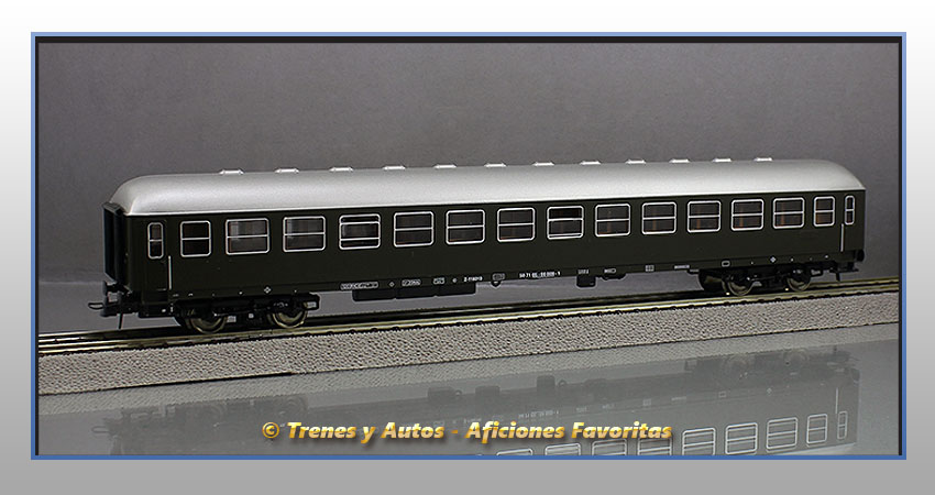 Coche pasajeros Serie 8000 "Uso Militar" - Renfe