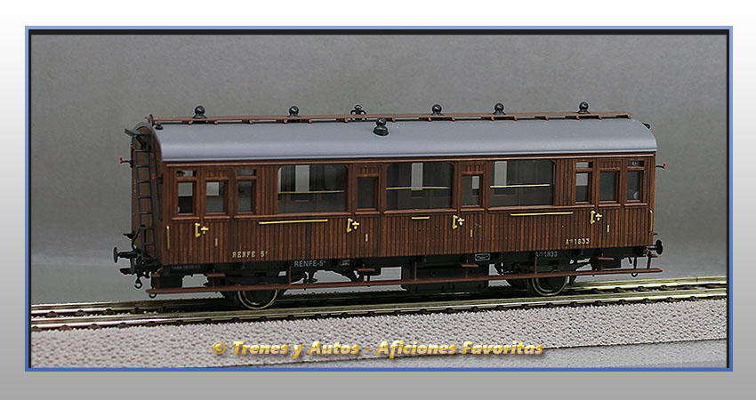Coche pasajeros Serie 1678/1835 Ahv-1833 - Renfe