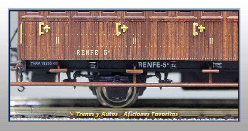 Coche pasajeros Serie 1678/1835 Bhv-1650 - Renfe