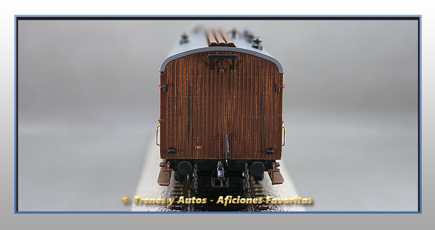 Coche pasajeros Serie 1678/1835 Chv-1814 - Renfe