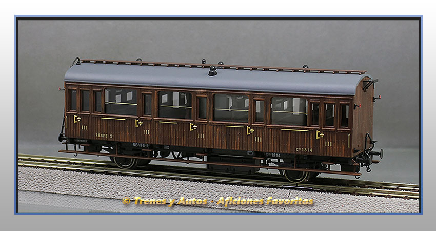 Coche pasajeros Serie 1678/1835 Chv-1814 - Renfe