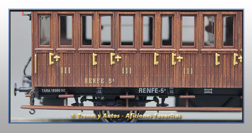 Coche pasajeros Serie 1678/1835 Chv-1814 - Renfe