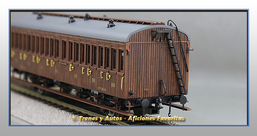 Coche pasajeros Serie 1678/1835 Chv-1814 - Renfe