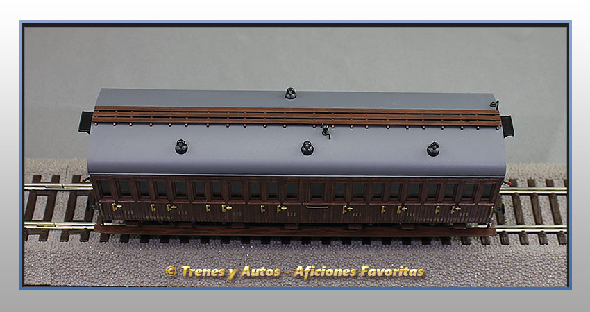 Coche pasajeros Serie 1678/1835 Chv-1814 - Renfe