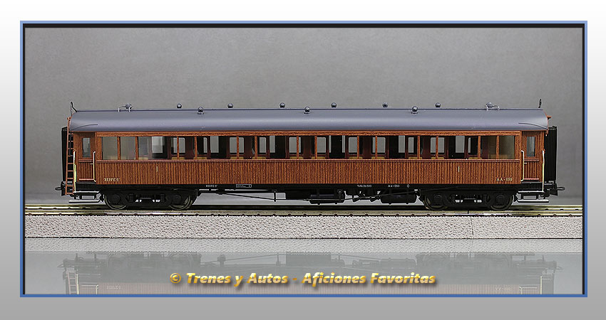 Coche pasajeros madera Largo Recorrido AA-950 - Renfe