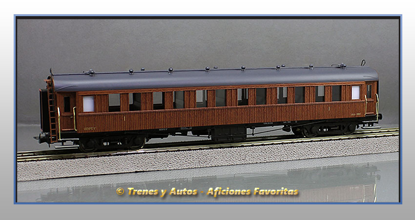 Coche pasajeros madera Largo Recorrido AA-950 - Renfe