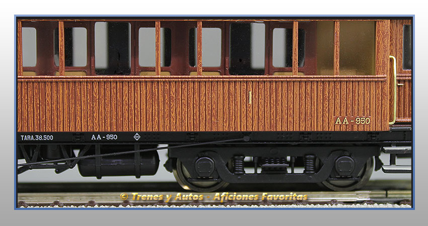 Coche pasajeros madera Largo Recorrido AA-950 - Renfe