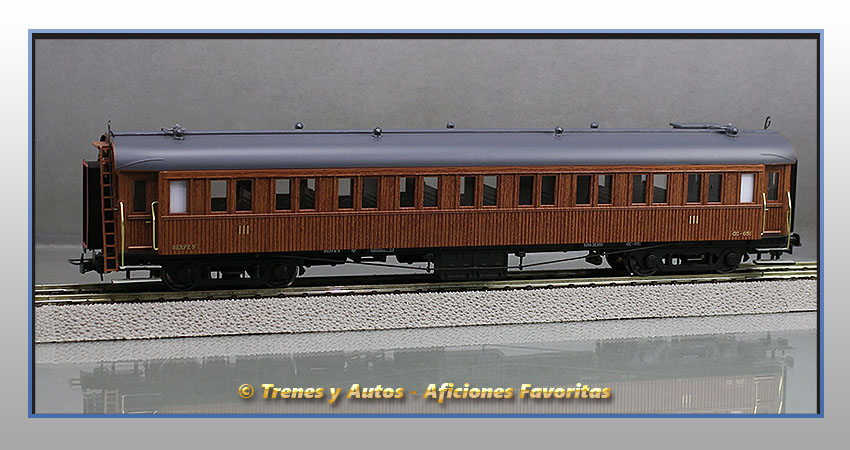Coche pasajeros madera Largo Recorrido CC-651 - Renfe