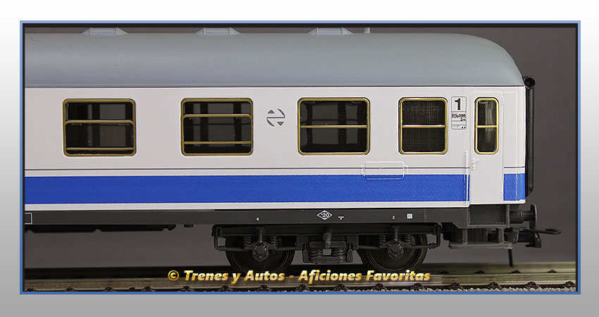 Coche pasajeros Serie A10x-12116 "Danone" - Renfe